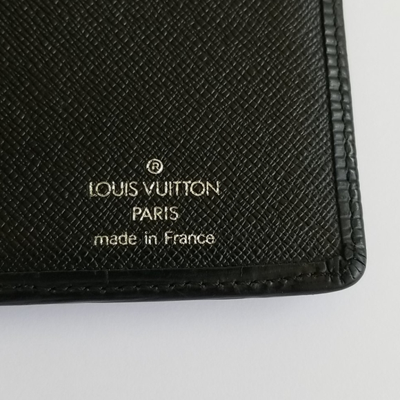 Louis Vuitton Brazza Wallet Epi Black Unisex - Picture 6 of 15